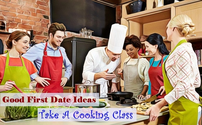 good first date ideas - take a cooking class