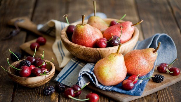 foods that fight cellulite-cherries and berries