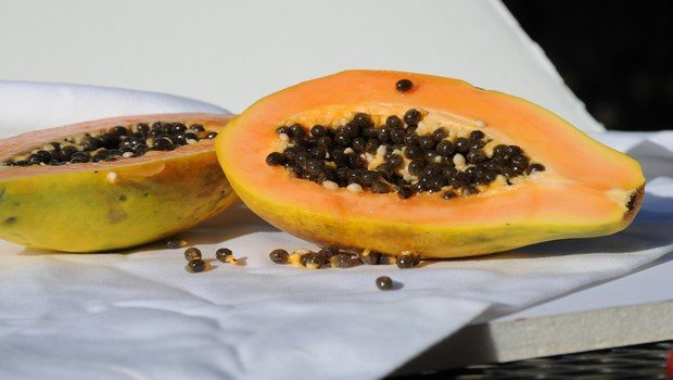 foods that fight cellulite-papaya