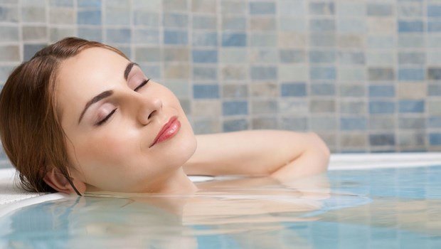 how to treat ovarian cysts-epsom salt bath