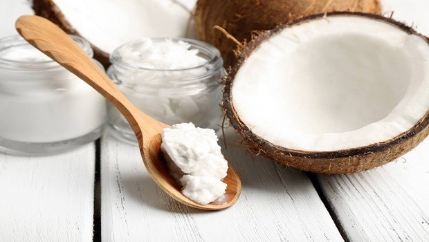 how to treat yeast infection-coconut oil