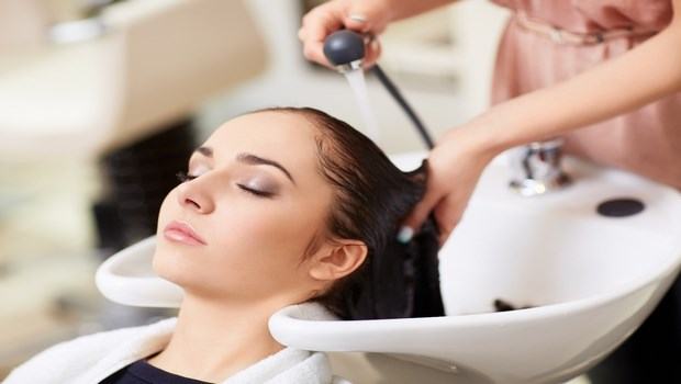 mineral oil benefits-scalp conditioner