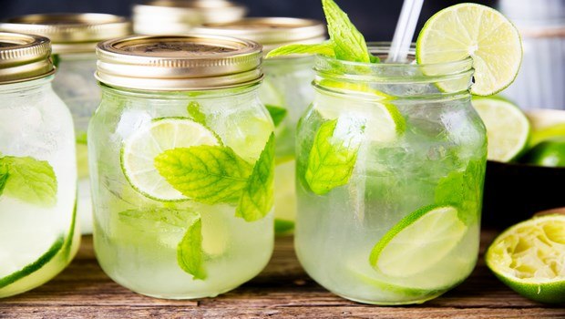 how to treat abdominal pain-club soda and lime