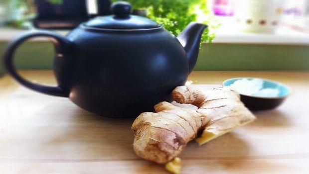 how to treat abdominal pain-ginger root tea