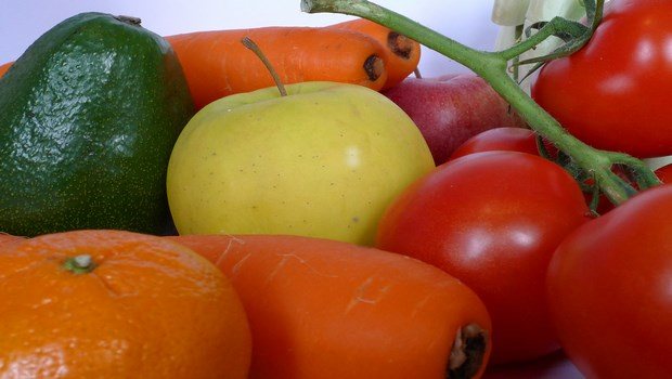 oxygen rich foods-alfalfa sprouts, apricots and sweet apples