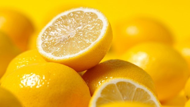 oxygen rich foods-lemons