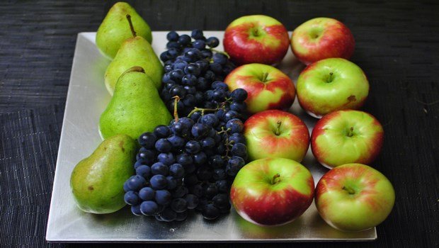 oxygen rich foods-sweet grapes and pears, passion fruit, raisins, pineapple, vegetable juices