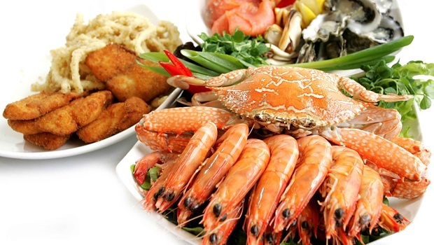foods that make you look younger - seafood