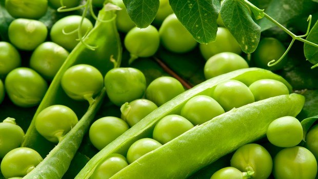 superfoods for hair-green peas