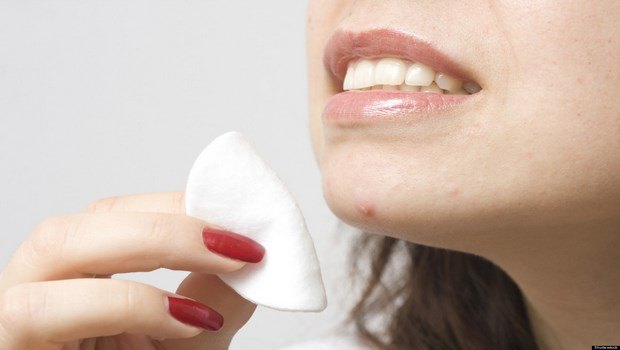 yogurt face mask benefits-fights acne