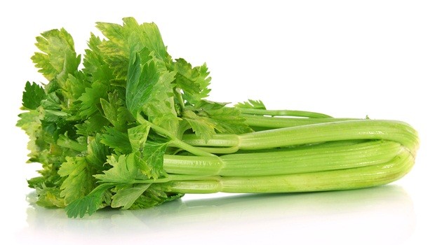 foods for water retention - celery