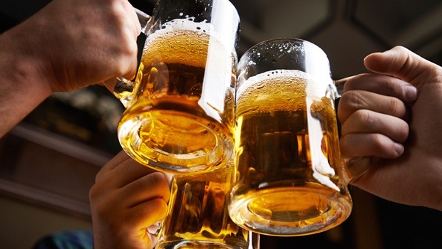 health tips for men - drink alcohol in moderation