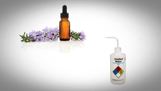 home remedies for athlete’s foot - essential oils with distilled water