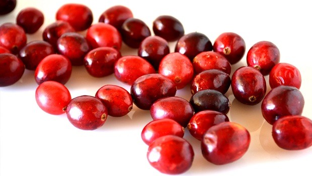 foods for kidney stones-cranberries
