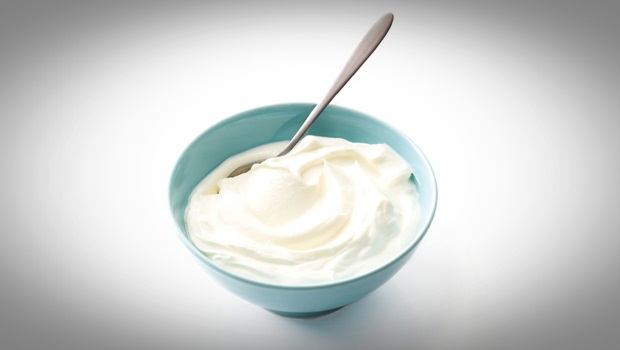 home remedies for athlete’s foot - plain yogurt