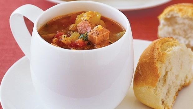 vegetable soup diet - tomato and split pea soup with bacon