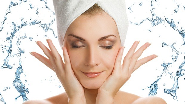 tips for healthy skin - wash in lukewarm water