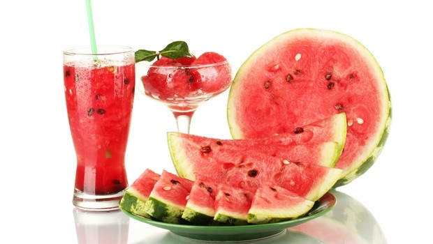 diet tips for men - watermelon helps to reduce the risk of hypertension