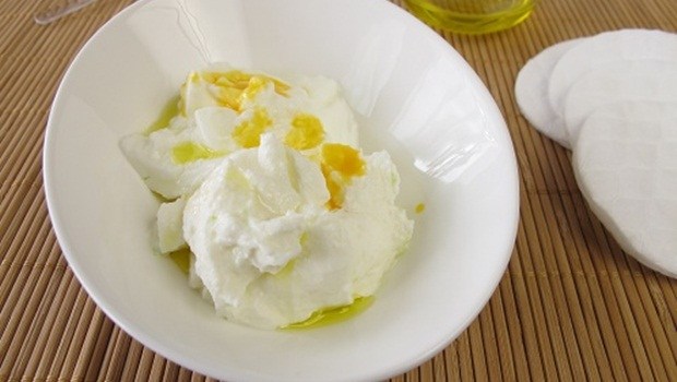 yogurt, sea salt egg yolk face mask