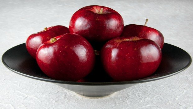 foods for anemia - apple