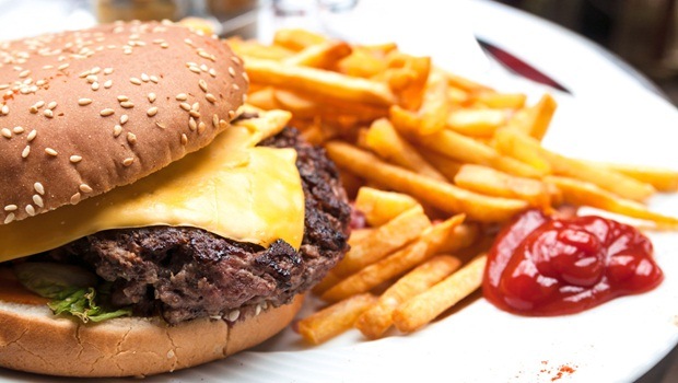 how to stay slim - avoid eating fatty fast foods