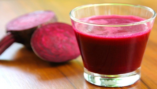 home remedies for dark lips - beetroot juice with carrot juice, pineapple juice, and coconut oil