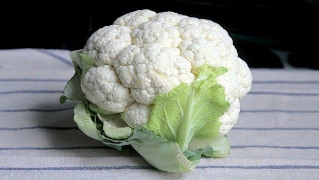 sources of vitamin c - cauliflower