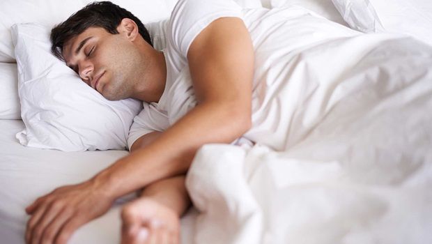 how to fight drowsiness - follow a regular sleep schedule