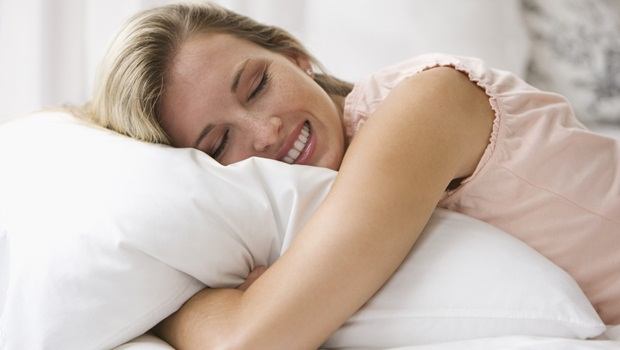 how to overcome binge eating - get enough sleep