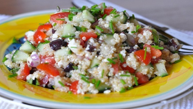 summer salad ideas - greek quinoa salad