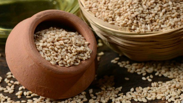 foods for anemia - sesame seeds