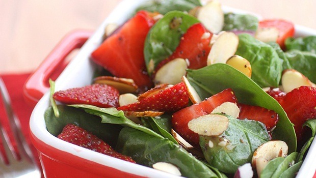 summer salad ideas - strawberry and spinach salad