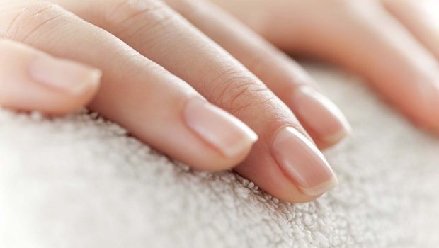 vitamin e for skin - strengthen nails