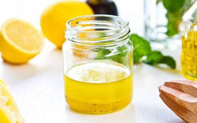 lemon for acne scars - lemon oil for treating acne scars