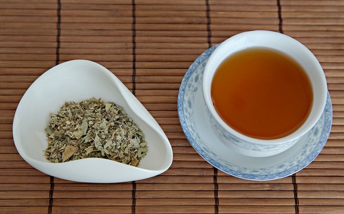 raisins for constipation - method 5 (raisins with senna tea)