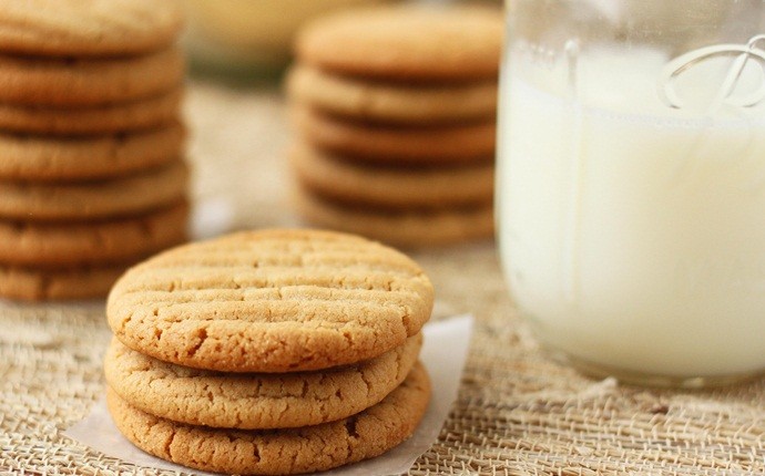 dog food recipes - peanut butter cookies