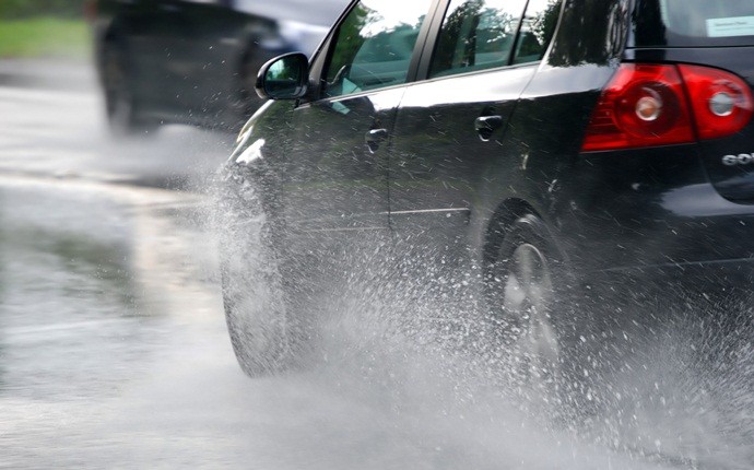 causes of car accidents - rain