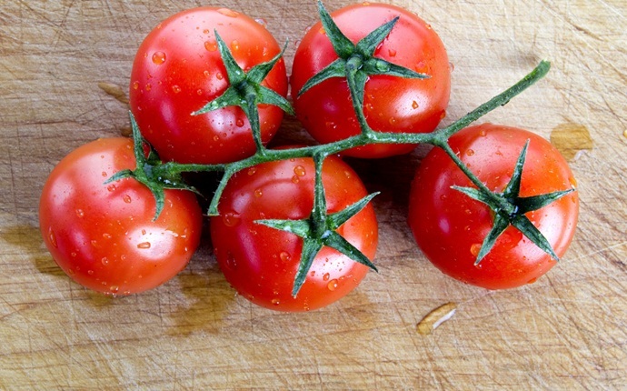 how to treat high blood pressure - tomato