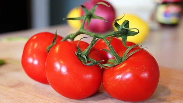 sources of vitamin e - tomato