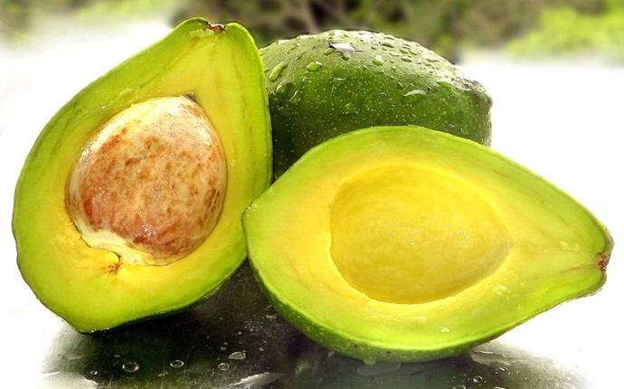 how to rejuvenate skin - avocado, fresh cream, olive oil, thyme, and lemon
