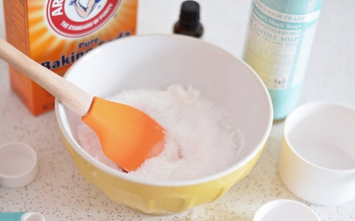 baking soda for pimples - baking soda bath