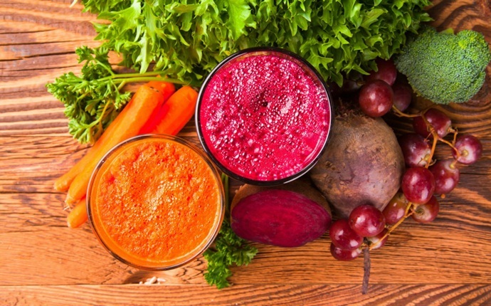 easy celery recipes - carrot, beetroot, apple and celery juice