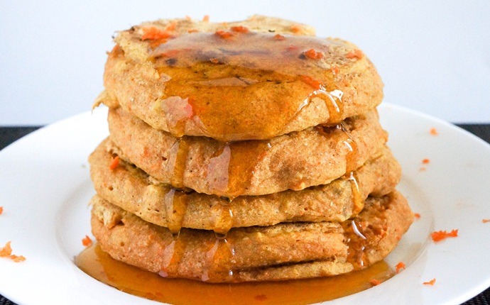 healthy pancake recipes - carrot cake pancakes
