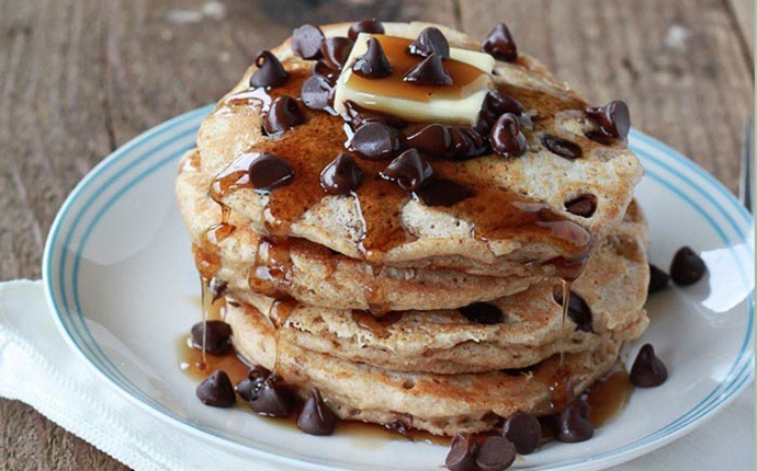 healthy pancake recipes - chocolate chip oatmeal cookie pancakes