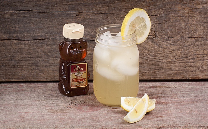 honey for acne scars - honey and lemon juice