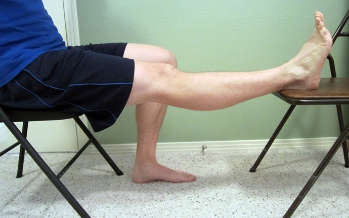 functional fitness exercises - knee flexion exercise