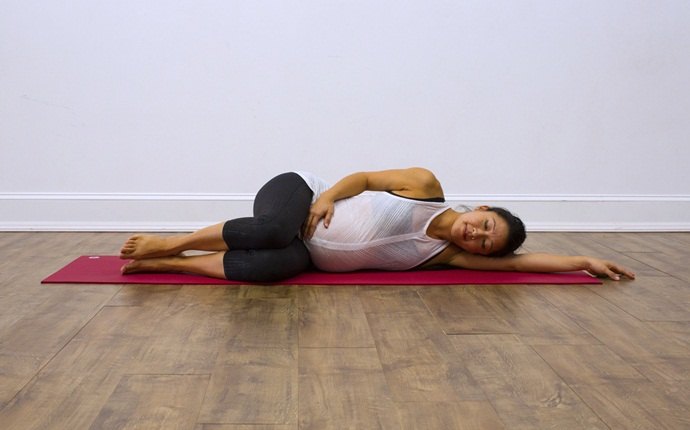 abdominal exercises during pregnancy - side-lying leg lifts