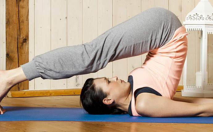 yoga poses for sciatica - markat asana