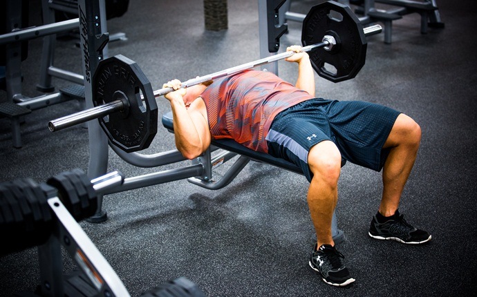 total body workouts - barbell bench press