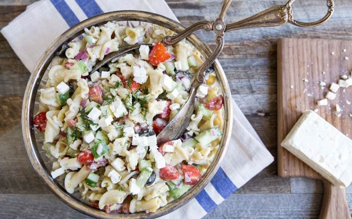 lunch ideas for teens - greek pasta salad